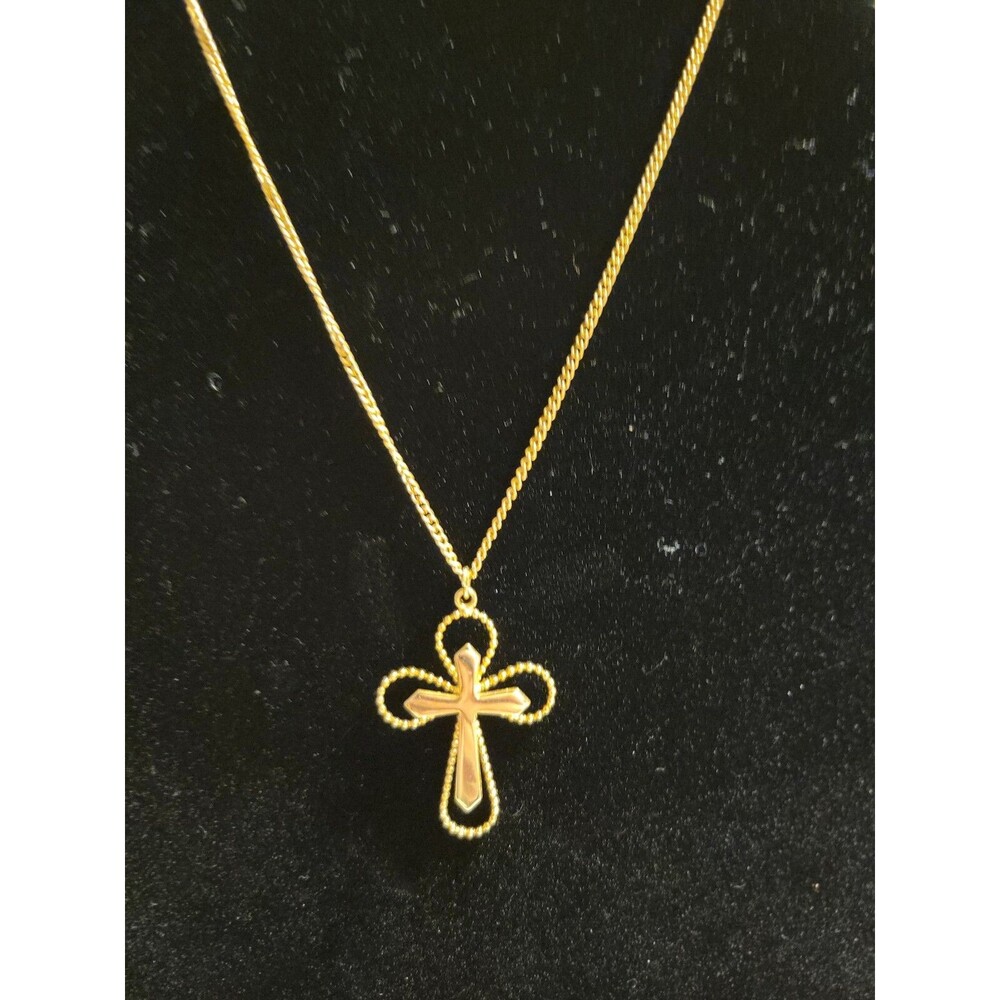 Sarah Coventry Cross Pendant Necklace Raised Double Open Gold Tone Adjustable 16